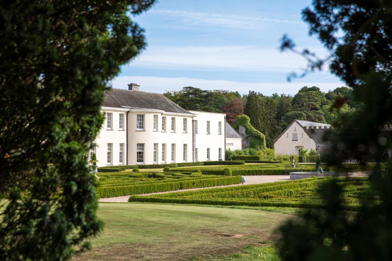 Castlemartyr Resort Hotel Zewnętrze zdjęcie The main building of the former abbey